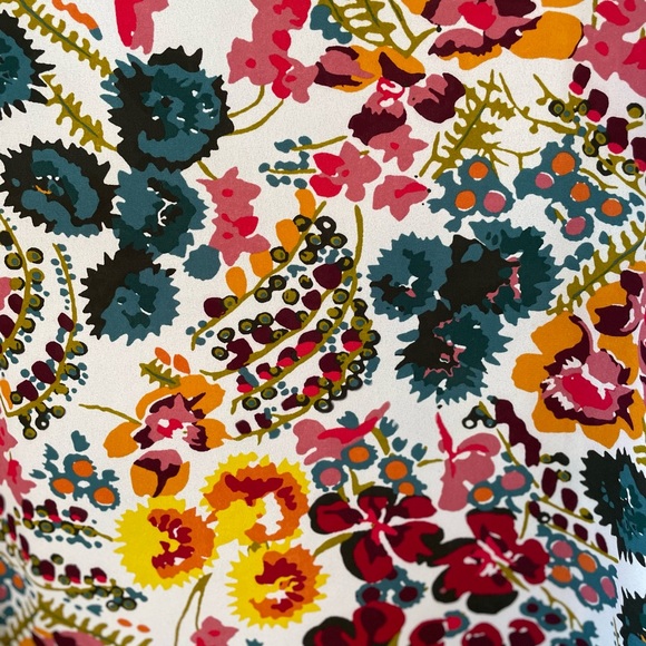 LIGHT AND FLOWERY — Blouse - Picture 3 of 9